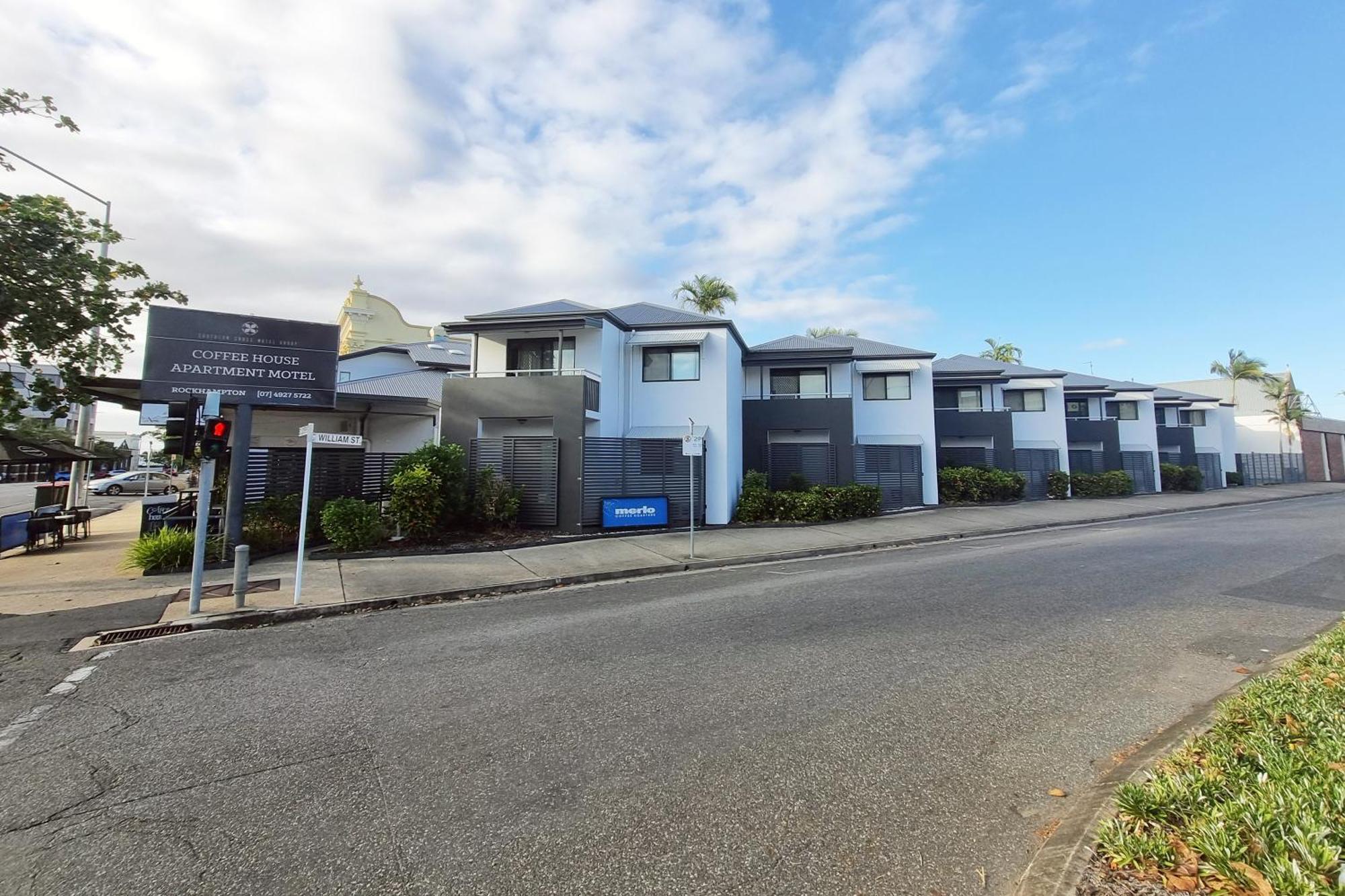 Coffee House Apartment Motel Rockhampton Eksteriør billede