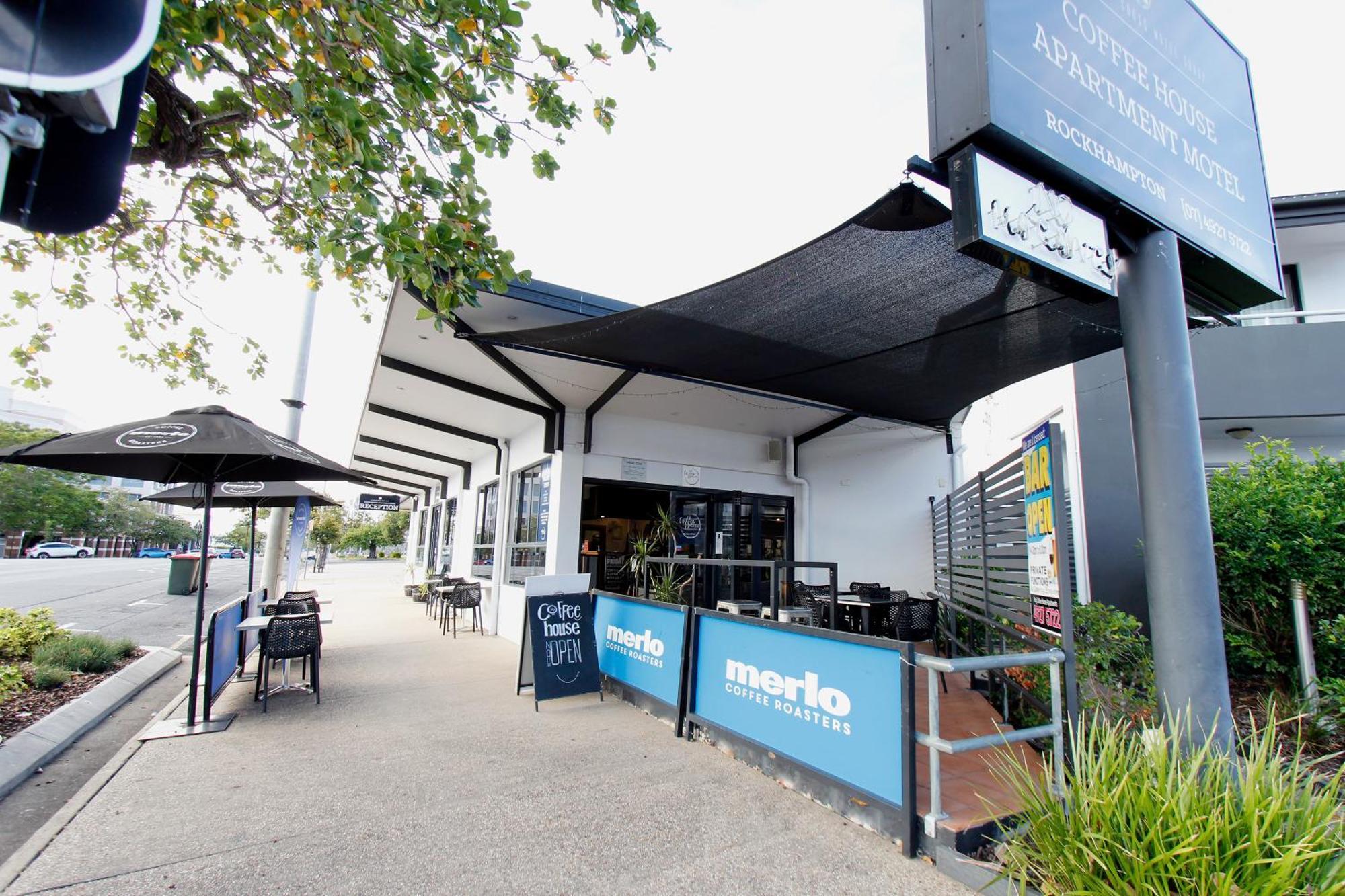 Coffee House Apartment Motel Rockhampton Eksteriør billede